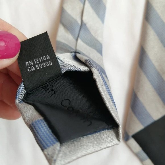 Calvin Klein Silk Blend Silver and Blue Striped Slim Tie - Picture 12 of 14